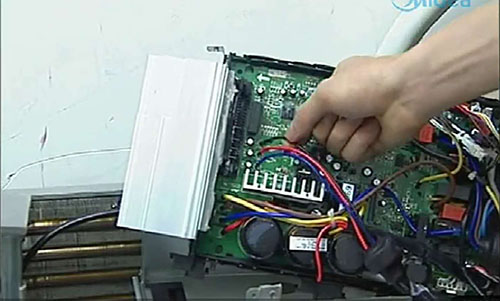 南乐美的空调电话是多少